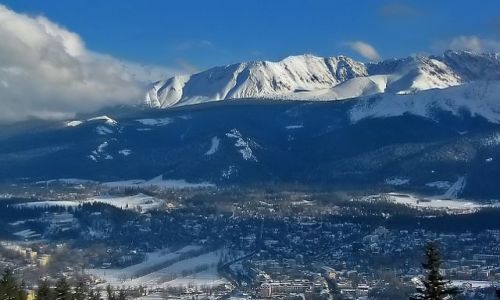 Zdjecie POLSKA / Podhale / Zakopane / Popatrzmy z gry na Zakopane i gry
