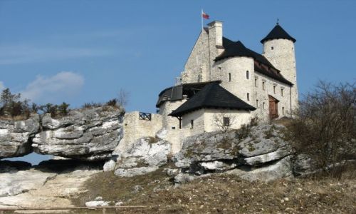 Zdjecie POLSKA / - / Jura- Bobolice / po odbudowie