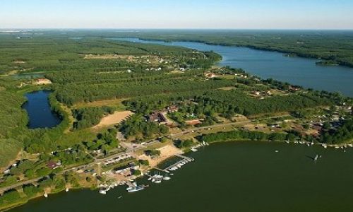 Zdjcie POLSKA / kaszuby / Wdzydze Kiszewskie / Wdzydze Hotel Niedwiadek
