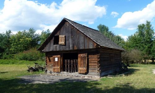 Zdjęcie POLSKA / ŚWIĘTOKRZYSKIE / TOKARNIA / TOKARNIA - MUZEUM WSI KIELECKIEJ