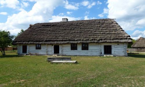 Zdjęcie POLSKA / ŚWIĘTOKRZYSKIE / TOKARNIA / TOKARNIA - MUZEUM WSI KIELECKIEJ