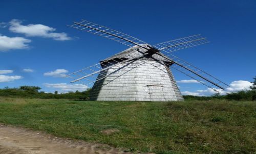 Zdjęcie POLSKA / ŚWIĘTOKRZYSKIE / TOKARNIA / TOKARNIA - MUZEUM WSI KIELECKIEJ