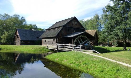 Zdjecie POLSKA / OPOLSKIE / OPOLE / OPOLE - MUZEUM WSI OPOLSKIEJ