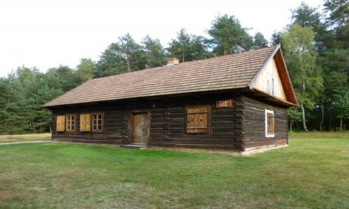 Zdjcie POLSKA / PODKARPACKIE / KOLBUSZOWA / KOLBUSZOWA - MUZEUM KULTURY LUDOWEJ