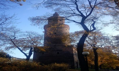 Zdjecie POLSKA / zachodniopomorskie / Stargard / Baszta Morze Czerwone od strony fosy [obecnie park]