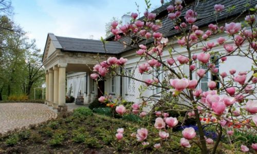 Zdjęcie POLSKA / ziemia sandomierska / Śmiłów  / Dwór w Śmiłowie k.Sandomierza