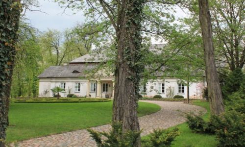 Zdjęcie POLSKA / ziemia sandomierska / Śmiłów / Dwór w Śmiłowie k.Sandomierza