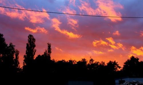Zdjcie POLSKA / GMINA ABISZYN. / ANTONIEWO. / NIEBO.
