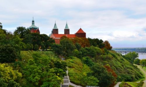 Zdjecie POLSKA / Mazowieckie / Pock / Wzgrze Tumskie dniem