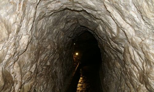 Zdjęcie POLSKA / Kotlina Kłodzka / Kletno / Jaskinia NiedĽwiedzia