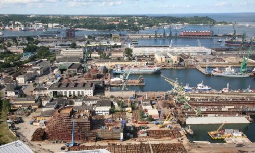 Zdjecie POLSKA / Pomorze / Taras Sea Towers w Gdyni / Port Gdynia, widok z Sea Towers