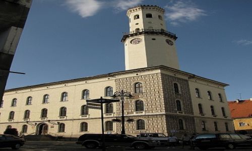 Zdjecie POLSKA / Kotlina Kodzka / Bystrzyca Kodzka / ratusz