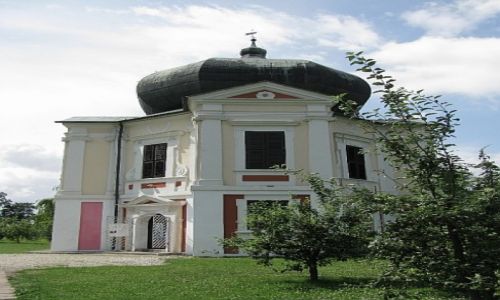 Zdjęcie POLSKA / Dolny Śląsk / Henryków / opactwo cystersów park