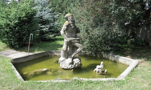 Zdjęcie POLSKA / Dolny Śląsk / Henryków / opactwo cystersów park