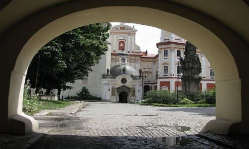 Zdjęcie POLSKA / Dolny Śląsk / Henryków / opactwo cystersów