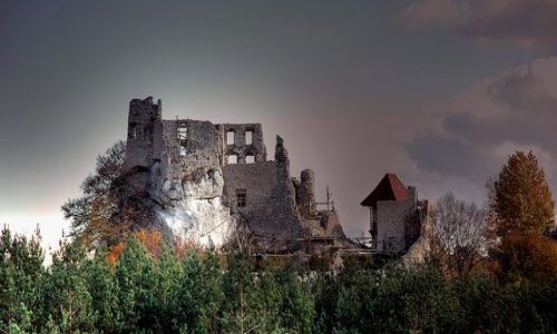 Zdjecie POLSKA / jura krakowsko-częstochowska / Bobolice  / zamek w Bobolicach