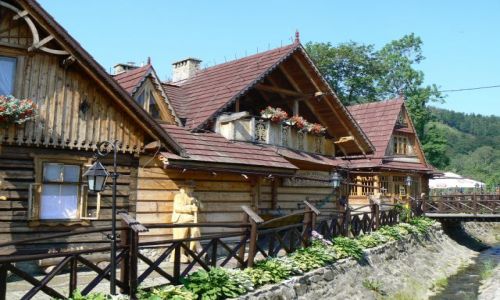 Zdjęcie POLSKA / Beskid Śląski / Szczyrk-centrum / Na ludowo