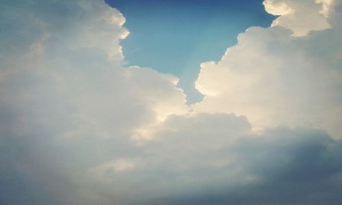 Zdjecie POLSKA / Wojew�dztwo wielkopolskie / Okolice Poznania / A niebo nad nami p�ka