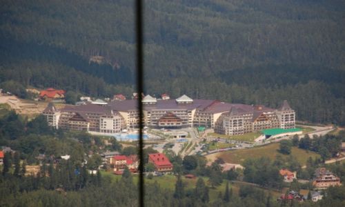 Zdjcie POLSKA / - / Karpacz. / Najwiekszy hotel w Karpaczu.