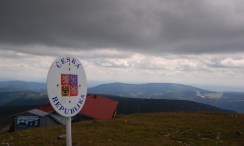 Zdjcie POLSKA / - / Karpacz. / Ceska Republika.