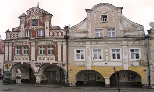 Zdjęcie POLSKA / brak / Lądek Zdrój / Kamieniczki w rynku