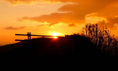 Zdjecie POLSKA / Bieszczady / Połonina Wetlińska / Zachód słońca nad Połoniną Wetlińską