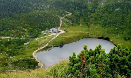 Zdjecie POLSKA / Karkonosze / schronisko Samotnia nad Maym Stawem / zawsze pikna i przytulna...