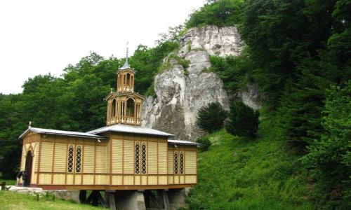 Zdjecie POLSKA / Jura Krakowsko - Czstochowska / okolice Ojcowa / Kaplica Na Wodzie