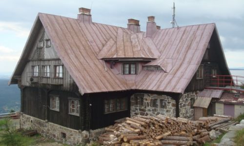 Zdjecie POLSKA / Karkonosze / Gry Izerskie / Schronisko Izery