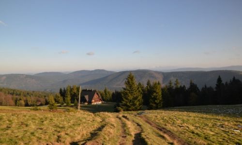 Zdjecie POLSKA / Beskid ywiecki / Hala Rycerzowa / Bacwka na Rycerzowej