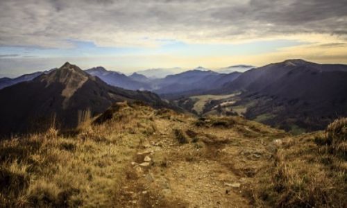 Zdjecie POLSKA / Bieszczady / a Chatka Puchatka tu tu / Bieszczady