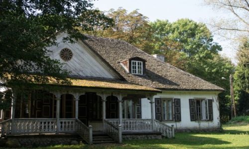 Zdjcie POLSKA / Mazowsze / Nowa Suscha / Modrzewiowy dwr Cieszkowskich z 1743 r.