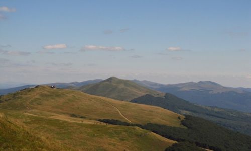 Zdjcie POLSKA / Bieszczady / Poonina Wetliska / Chatka Puchatka na Pooninach