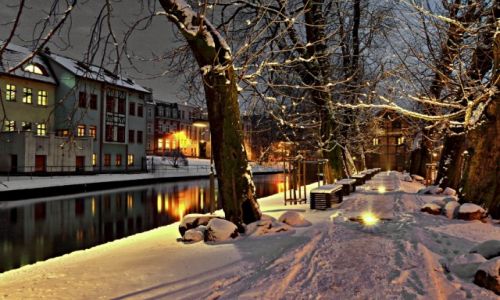Zdjecie POLSKA / kujawsko-pomorski / Bydgoszcz / Pikno miasta w nocnej odsonie-4