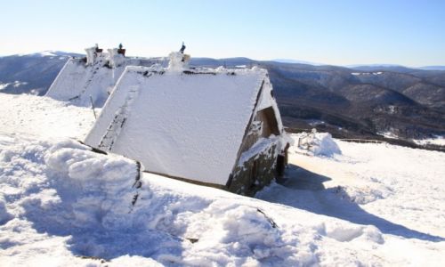 Zdjcie POLSKA / BIESZCZADY / POONINA  WETLINSKA / CHATKA PUCHATKA