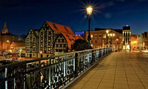Zdjcie POLSKA / kujawsko-pomorski / Bydgoszcz / Spichrze nad Brd