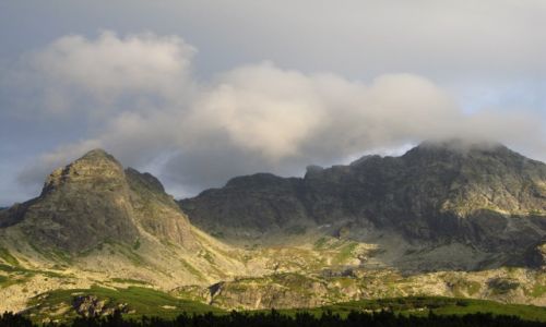 Zdjcie POLSKA / Tatry Wysokie / Dolina Gsienicowa / Rzut oka z Doliny Gsienicowej