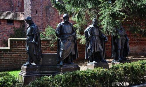 Zdjecie POLSKA / Pomorze / Malbork / Nie bdzie Niemiec plu nam w twarz...