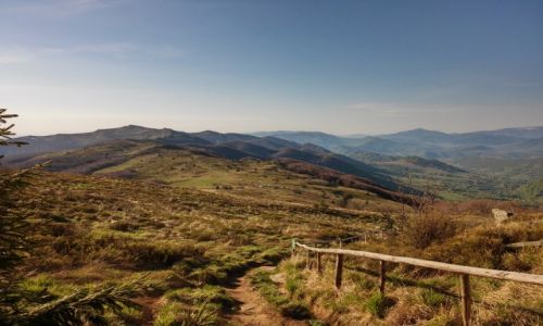 Zdj�cie POLSKA / bieszczady / ok. Halicza / widok na pogranicze PL-UA