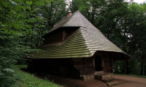 Zdjcie POLSKA / Podkarpackie / Muzeum Budownictwa Ludowego w Sanoku / Cerkiew greckokatolicka z miejscowoci Rosolin