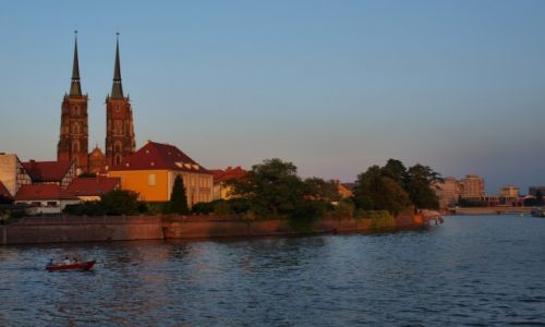 Zdjęcie POLSKA / Dolnośląskie / Wrocław / Ostrów Tumski - widok od strony rzeki
