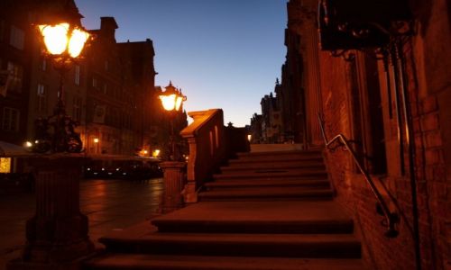 Zdjcie POLSKA / Trjmiasto / Gdask / gdaskie stare miasto w wietle lamp