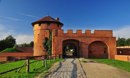 Zdjcie POLSKA / Pomorze / Malbork / Mury
