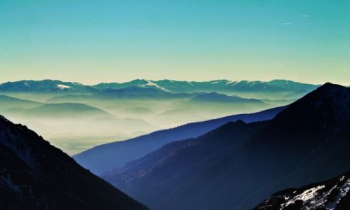 Zdjcie POLSKA / Tatry Zachodnie / Siwy Zwornik / Widoczek na Nine Tatry