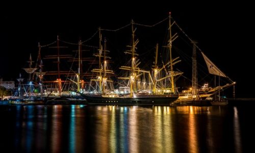 Zdjęcie POLSKA / - / Gdynia port / nocne światła