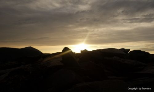 Zdjęcie POLSKA / Dolny Śląsk / Karkonosze - Skalny Stół / Zachód słońca nad Skalnym Stołem