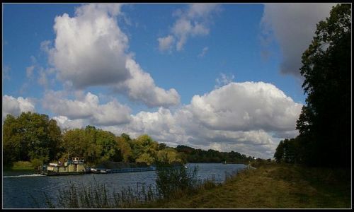 Zdjecie POLSKA / śląsk opolski / panorma rzeki Odra,niedaleko śluza w Rogowie Op. / rzeka Odra