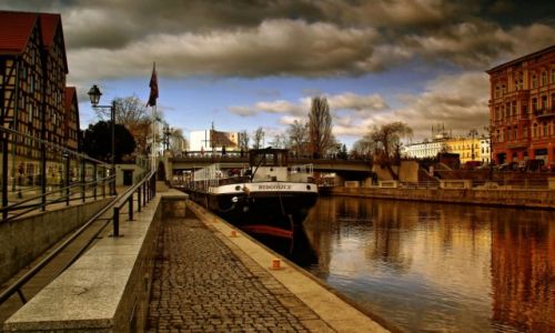Zdjecie POLSKA / kujawsko pomorski / Bydgoszcz / Barka Lemara