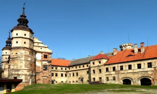 Zdjecie POLSKA / opolskie / Gogwek / Zamek w Gogwku