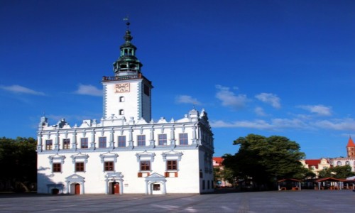 Zdjcie POLSKA / Chemno / Rynek / Ratusz miejski